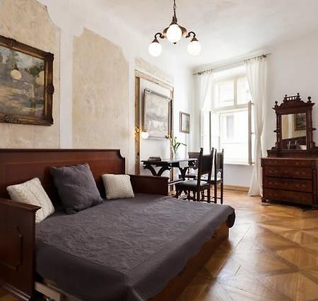 Old Town Apartment プラハ エクステリア 写真